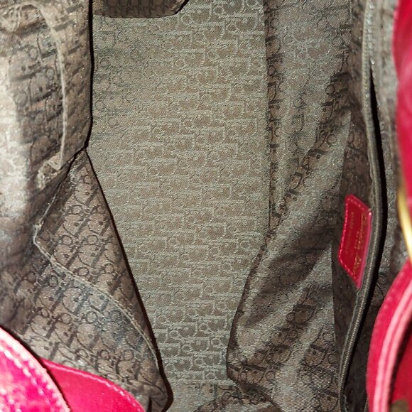 Christian Dior Red Cannage Drawstring Shoulder Bag - Picture 8 of 13